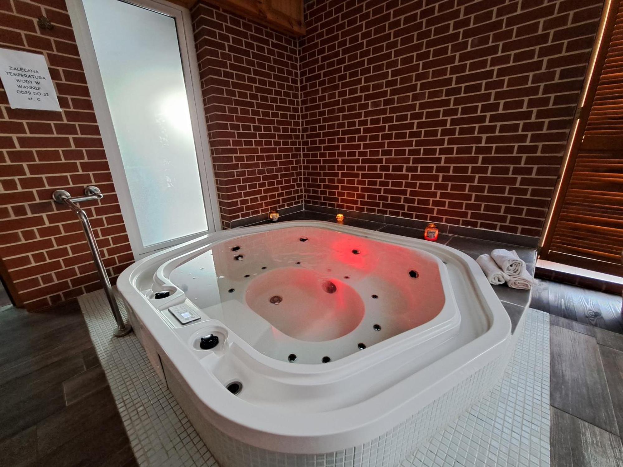 Hotel Agat & Spa Бидгошч Екстериор снимка